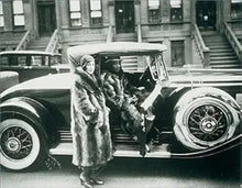 Load image into Gallery viewer, Photography: A Cultural History cover image