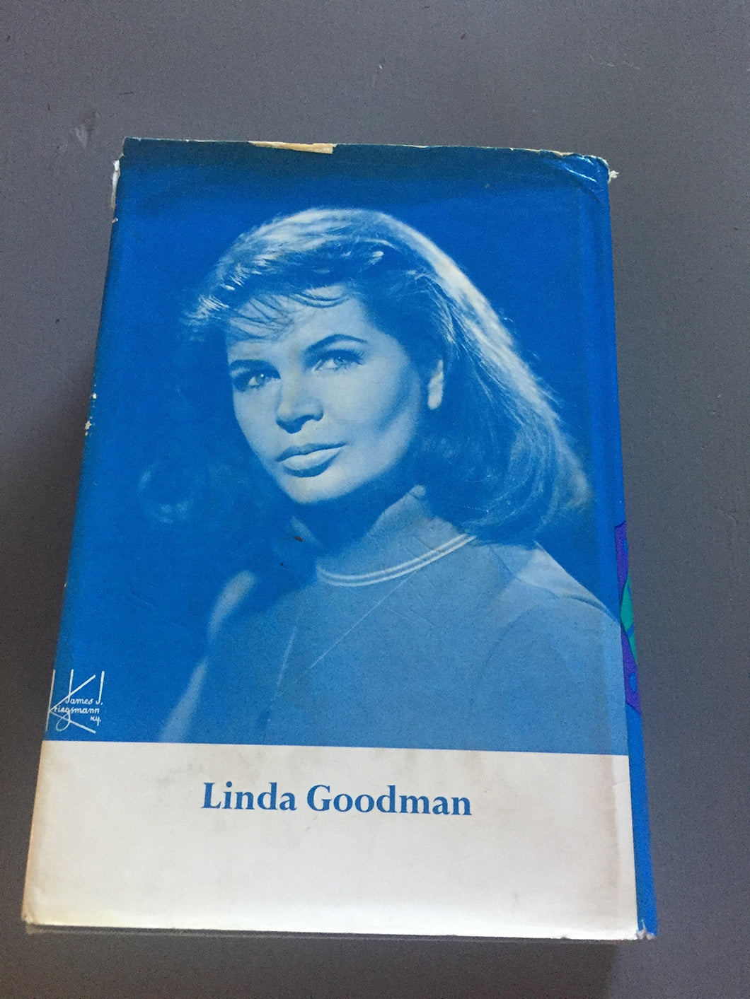 Linda Goodman's Sun Signs